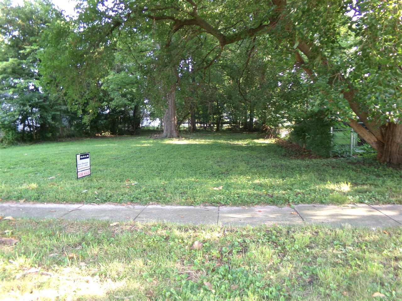 Homes for sale in Paw Paw, MI | V/L Elm St, Paw Paw, MI 49079 | MLS# 70421845