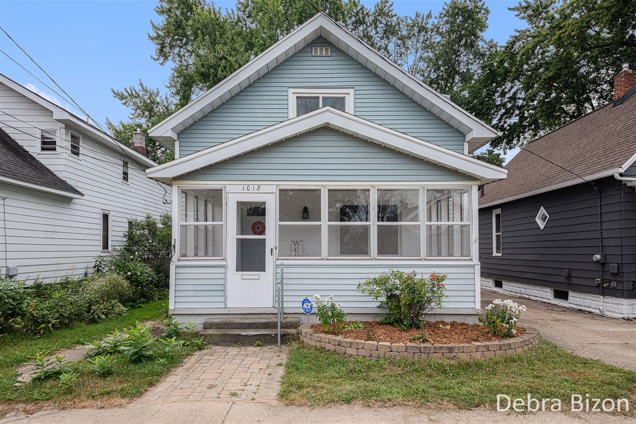 Homes for sale in Grand Rapids, MI | St, Grand Rapids, MI 49504 | MLS# 70425495