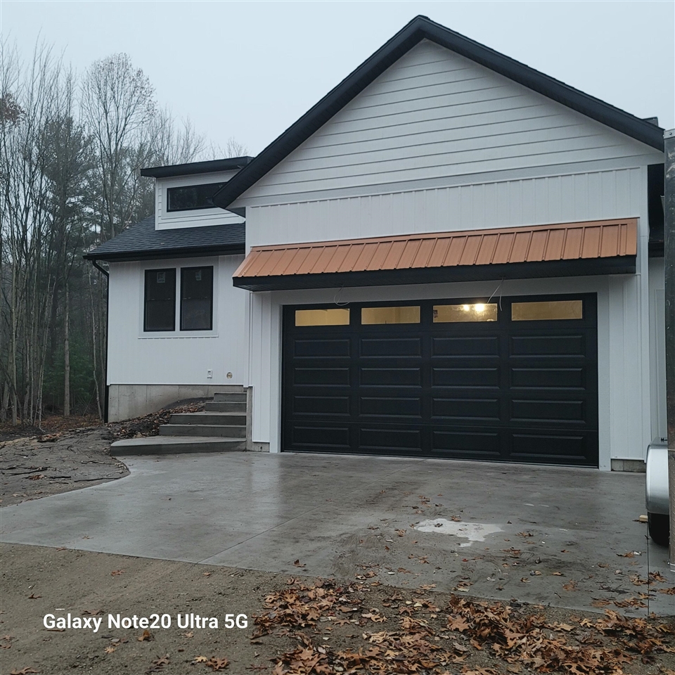 Homes for sale in Spring Lake, MI | Ave, Spring Lake, MI 49456 | MLS# 70432466