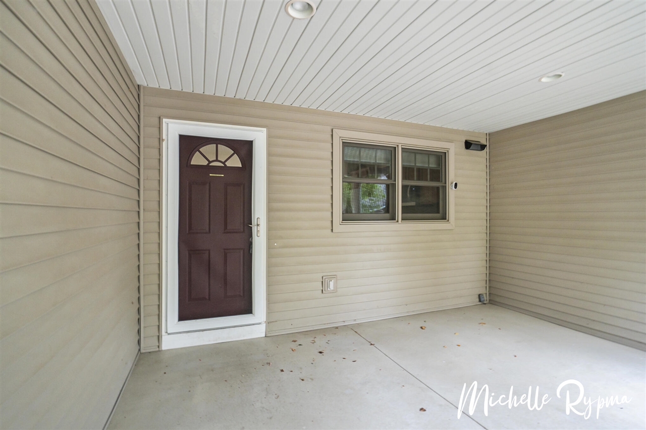 Homes for sale in Holland, MI | Dr, Holland, MI 49423 | MLS# 70437150