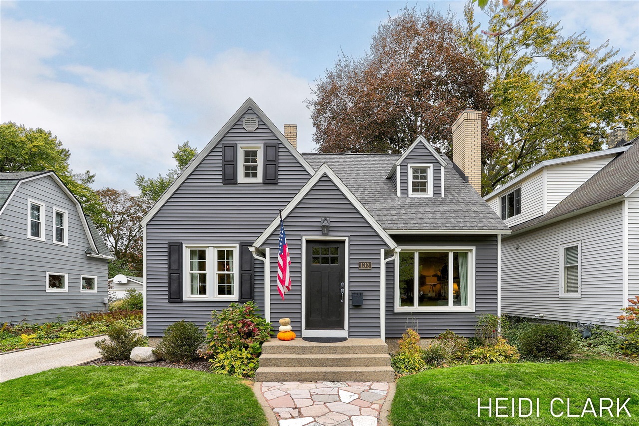 Homes for sale in Holland, MI | E St, Holland, MI 49423 | MLS# 70437344