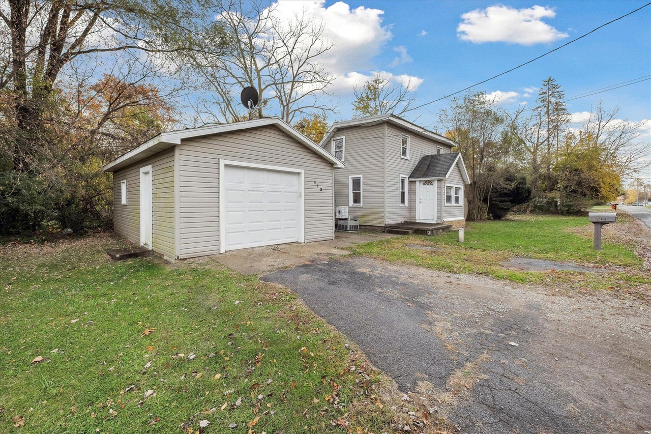 Homes for sale in Michigan Center, MI | 413 Seventh St, Michigan Center, MI 49254 | MLS# 70440339