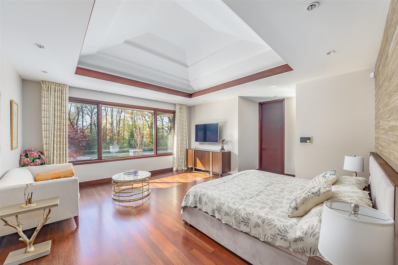 Homes for sale in Northville, MI | 19127 Maybury Meadow Ct, Northville, MI 48167 | MLS# 70441468