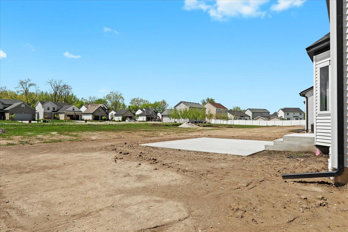 Homes for sale in Livonia, MI | 36135 Parkdale St #5, Livonia, MI 48150 | MLS# 70442066