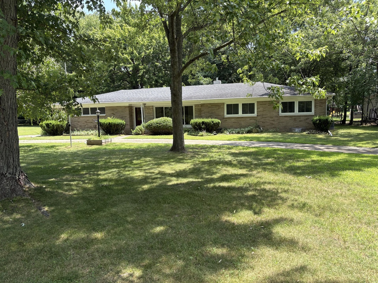 Homes for sale in Battle Creek, MI | 115 Christy Dr, Battle Creek, MI 49015 | MLS# 70442767