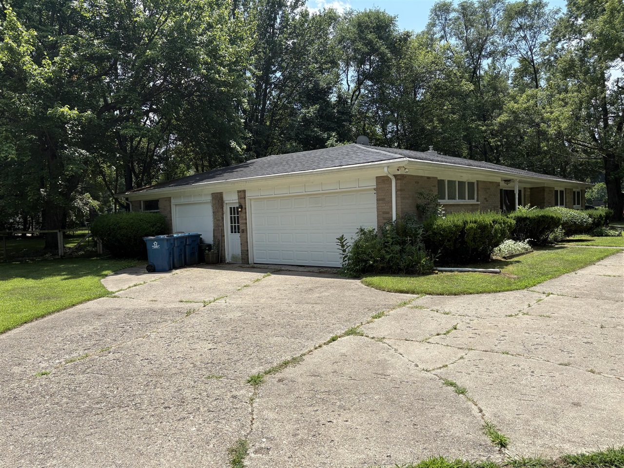 Homes for sale in Battle Creek, MI | 115 Christy Dr, Battle Creek, MI 49015 | MLS# 70442767