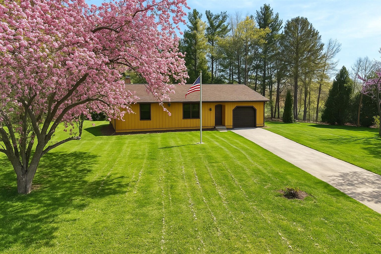 Homes for sale in Berrien Springs, MI | 11575 Us Hwy 31, Berrien Springs, MI 49103 | MLS# 70447721