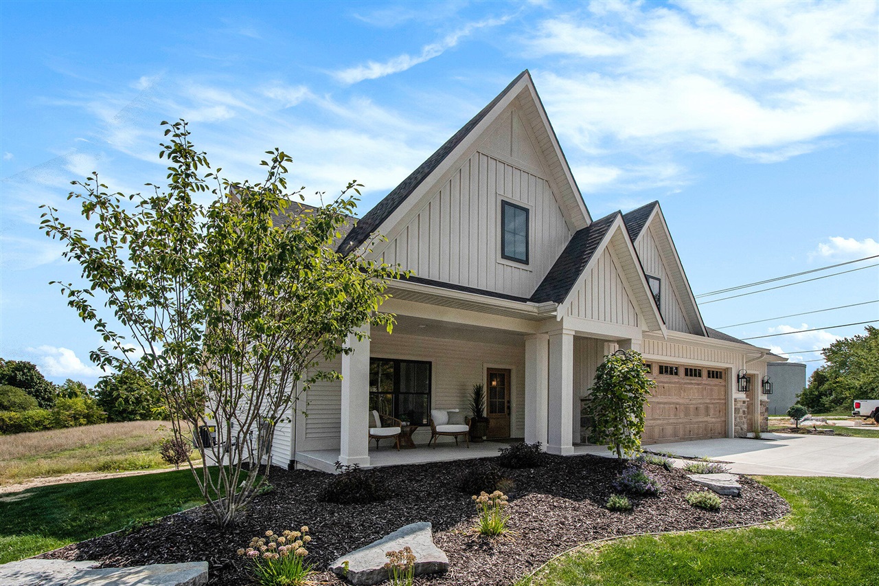 Homes for sale in Jenison, MI | 8422 Ravinewood Dr #31, Jenison, MI 49428 | MLS# 70448764