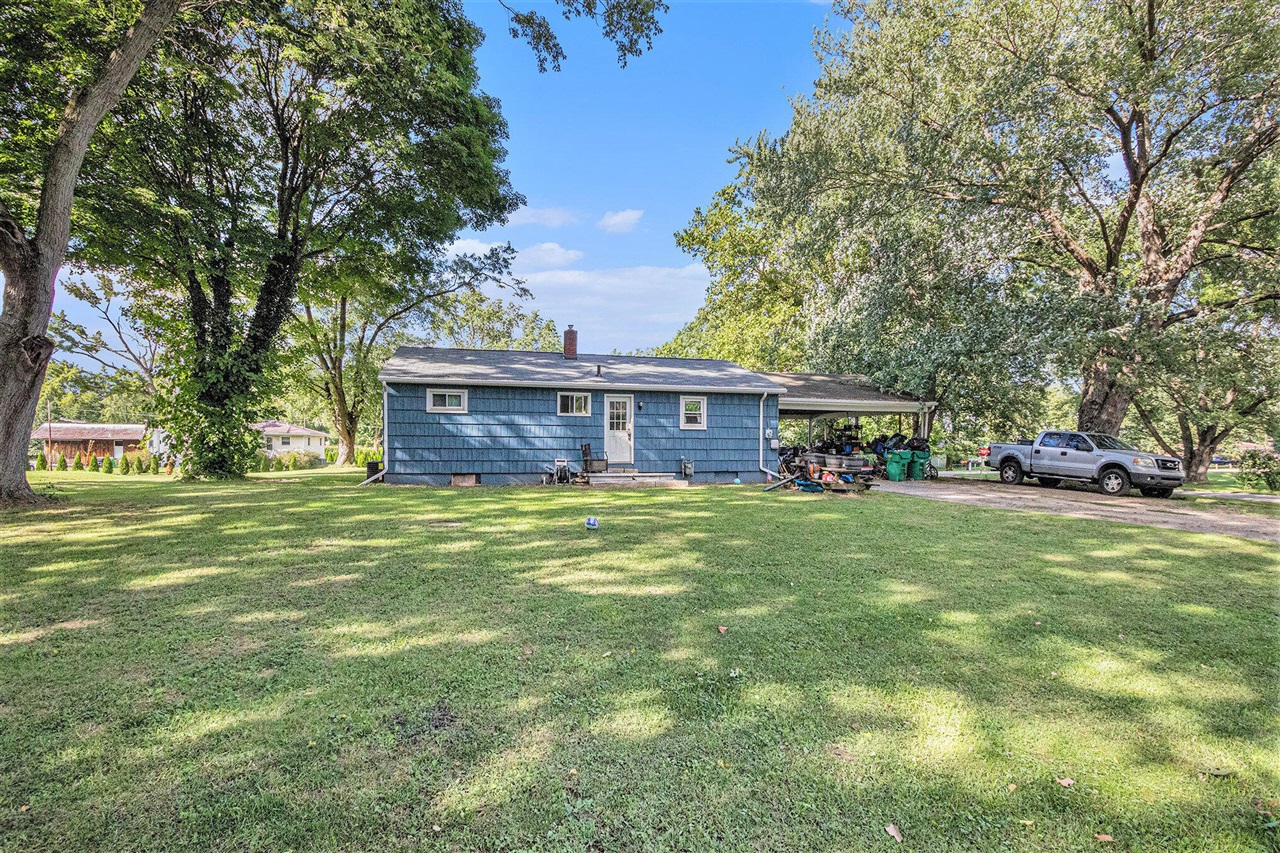 Homes for sale in Niles, MI | 2262 Warren Rd, Niles, MI 49120 | MLS# 70450522