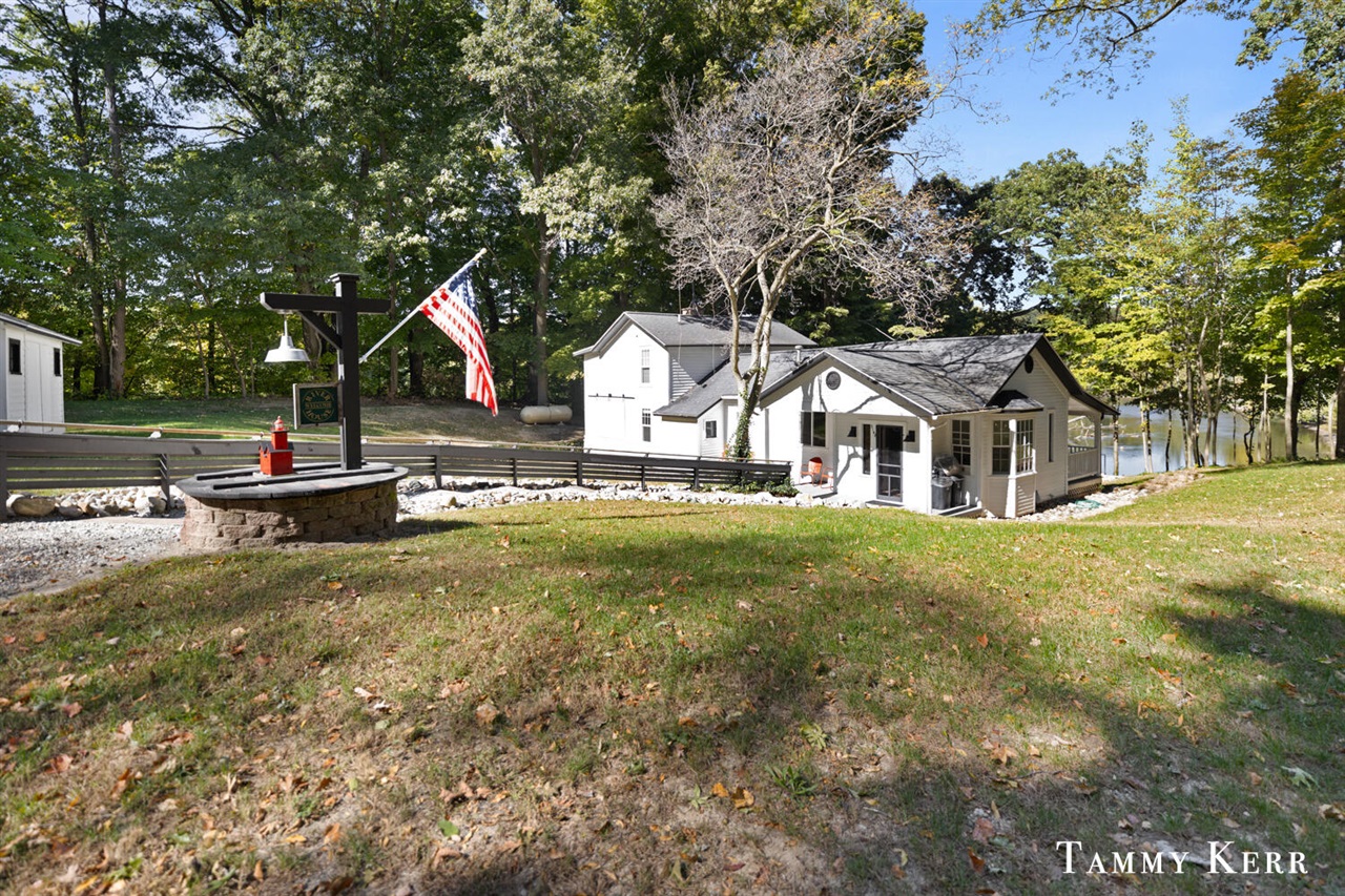 Homes for sale in Fennville, MI | 3148 Manlius Rd, Fennville, MI 49408 | MLS# 70455975