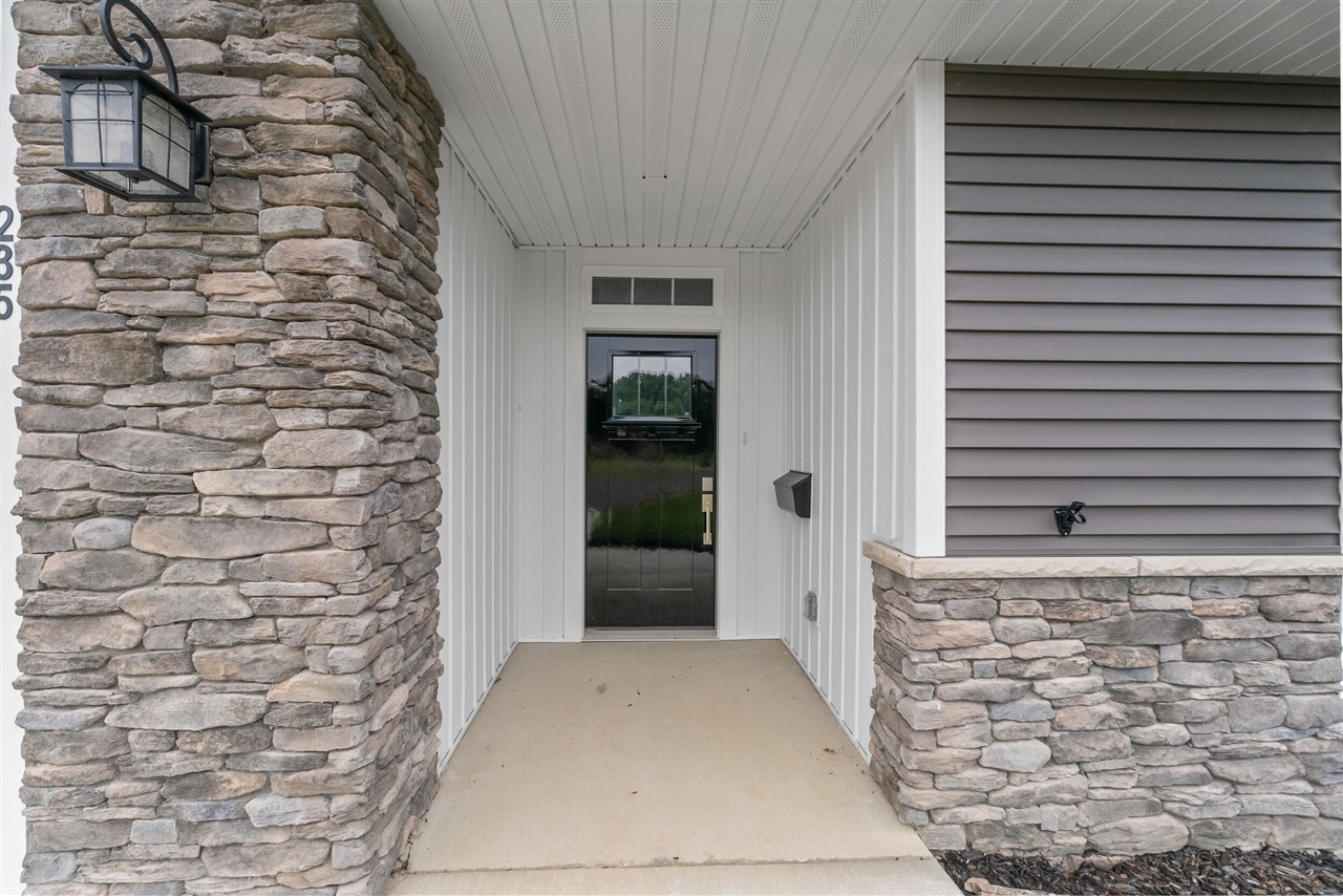 Homes for sale in Hillsdale, MI | 235 Auseon Ct, Hillsdale, MI 49242 | MLS# 70457513