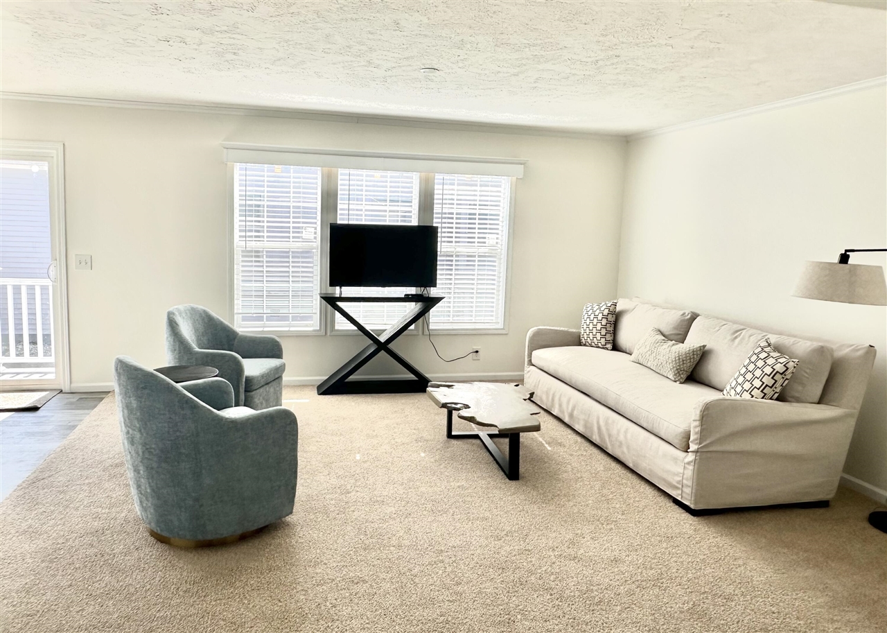 Homes for sale in Sparta, MI | 221 Circle Dr #221, Sparta, MI 49345 | MLS# 70457642