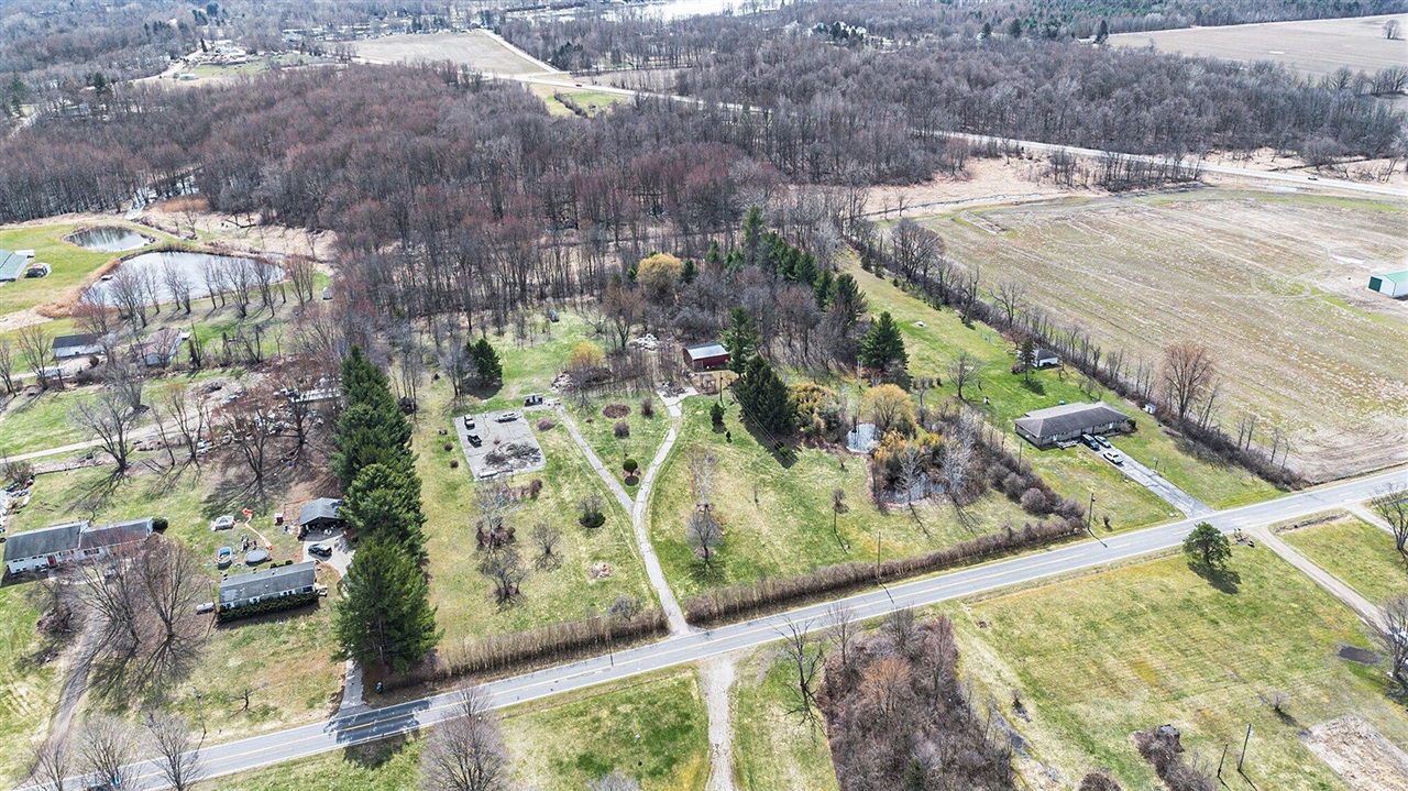 Homes for sale in Watervliet, MI | 8710 Hagar Shore Rd, Watervliet, MI 49098 | MLS# 70457704