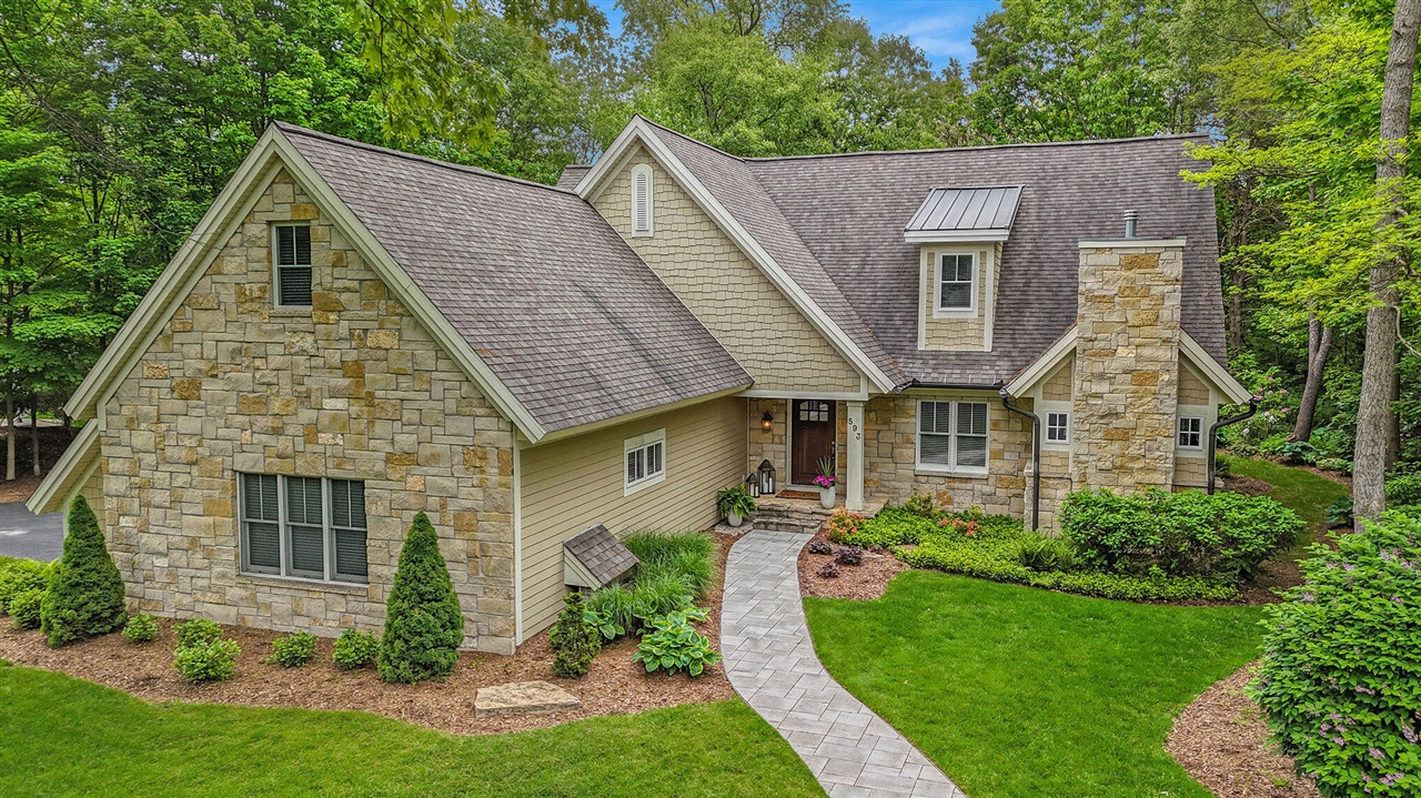 Homes for sale in Holland, MI | 593 Old Macatawa Ct, Holland, MI 49423 | MLS# 70458547