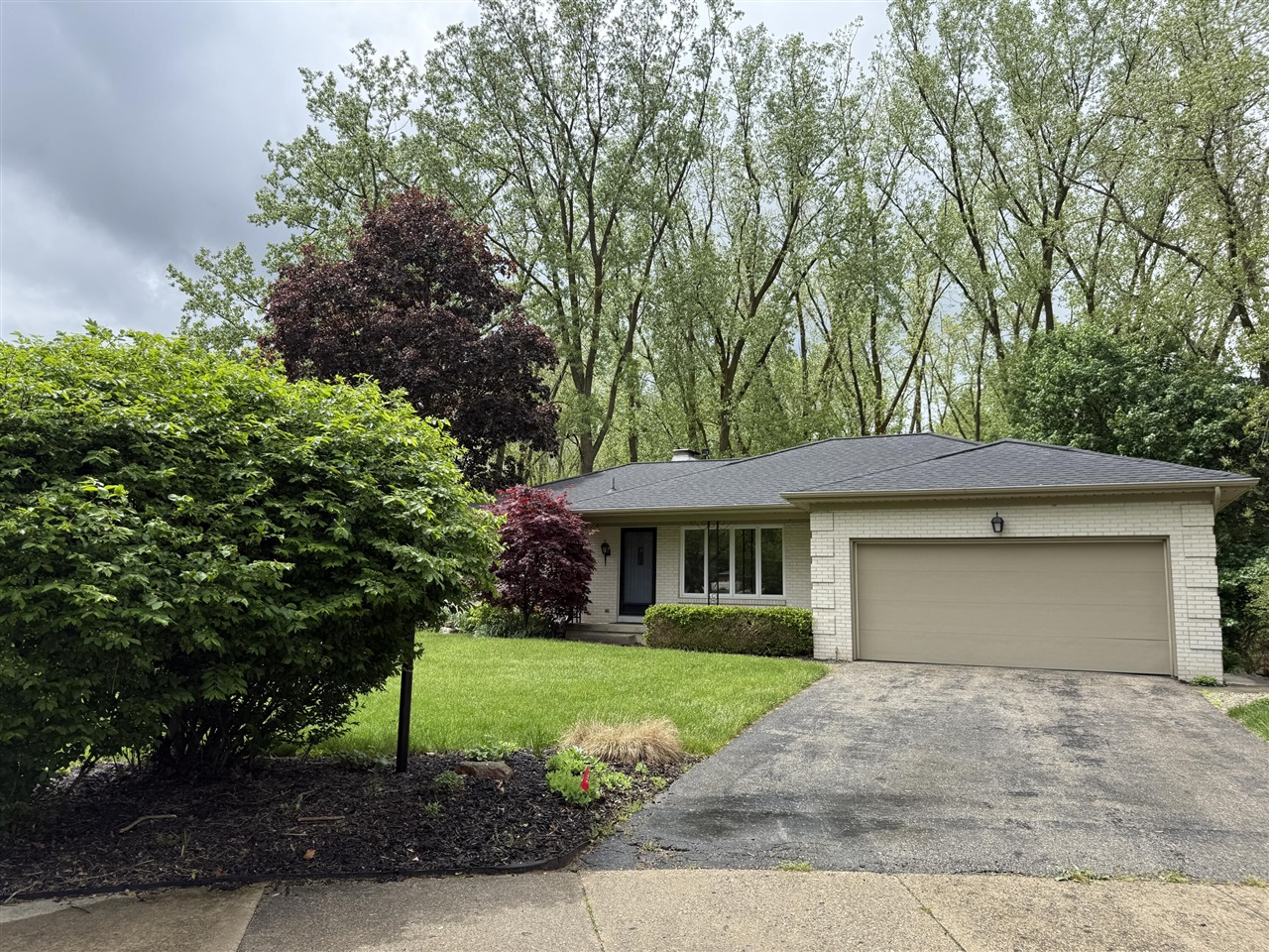 Homes for sale in Grand Rapids, MI | 1461 Banbury Ave, Grand Rapids, MI 49505 | MLS# 70459238