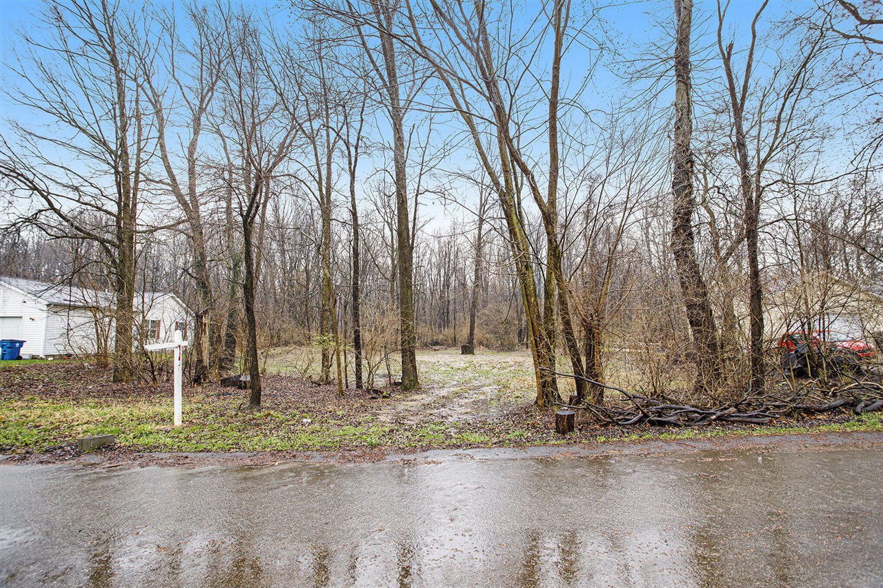 Homes for sale in Kalamazoo, MI | 5570 Angelo Ave, Kalamazoo, MI 49048 | MLS# 70460552