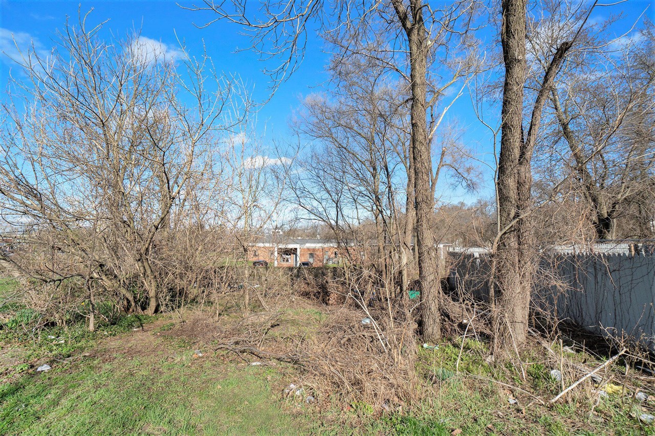 Homes for sale in Kalamazoo, MI | 1817 S Westnedge Ave, Kalamazoo, MI 49008 | MLS# 70460982