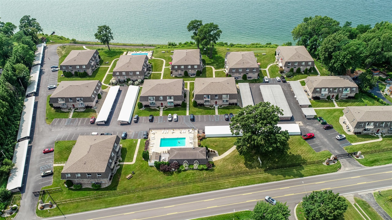 Homes for sale in Saint Joseph, MI | 3622 Lakeshore Dr #G 1, Saint Joseph, MI 49085 | MLS# 70461716