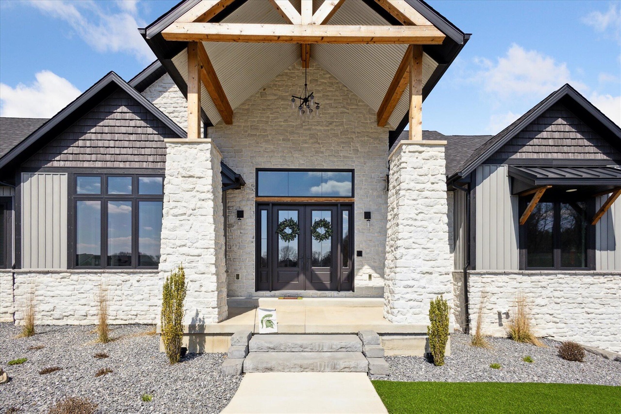 Homes for sale in Niles, MI | 32170 Bent Oak Trl, Niles, MI 49120 | MLS# 70461717