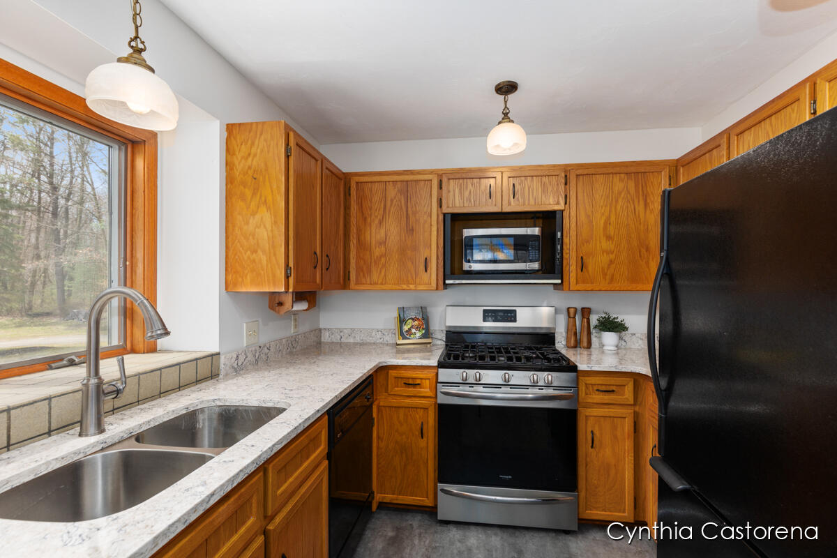 Homes for sale in Holland, MI | 16520 New Holland St, Holland, MI 49424 | MLS# 70462057