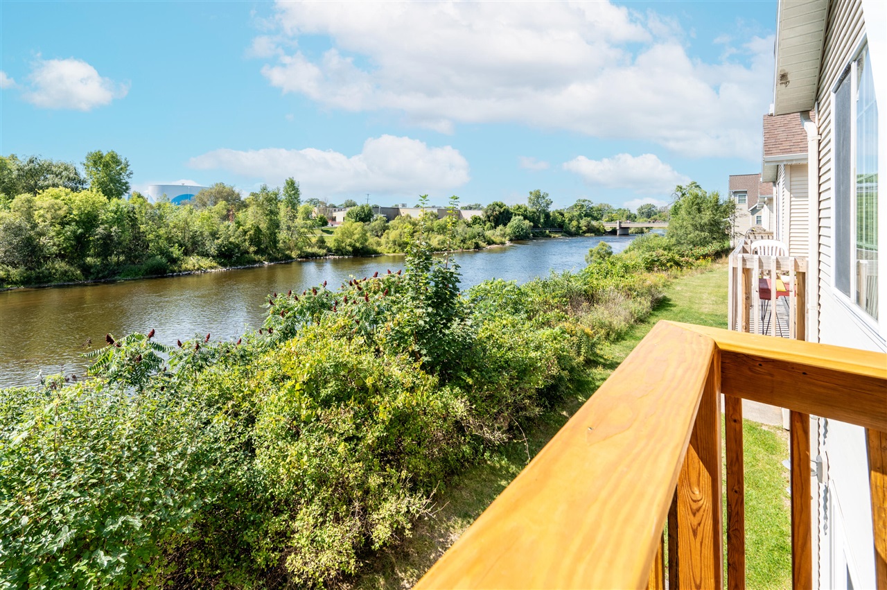 Homes for sale in Big Rapids, MI | 713 Tioga Park, Big Rapids, MI 49307 | MLS# 70462214