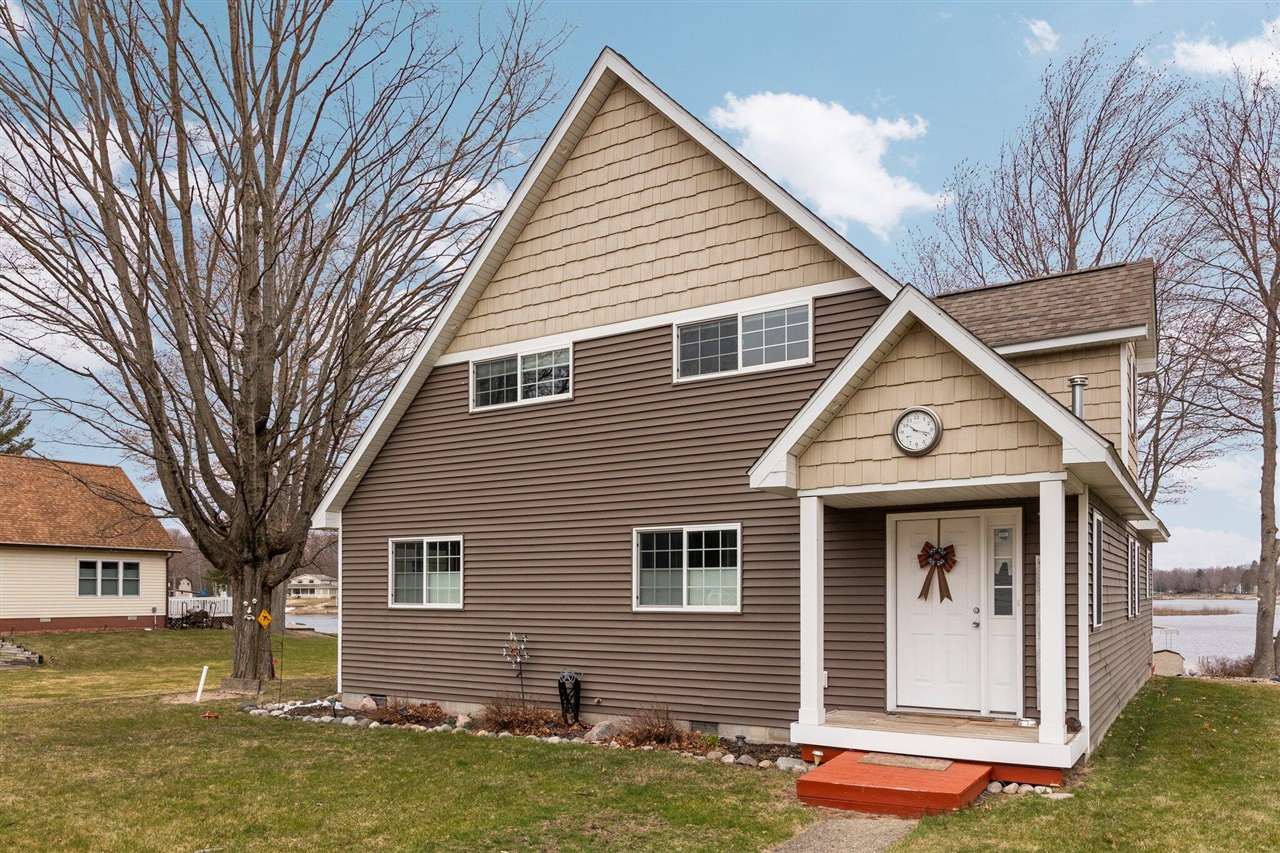 Homes for sale in Gladwin, MI | 1219 Nokomis Dr, Gladwin, MI 48624 | MLS# 70463219