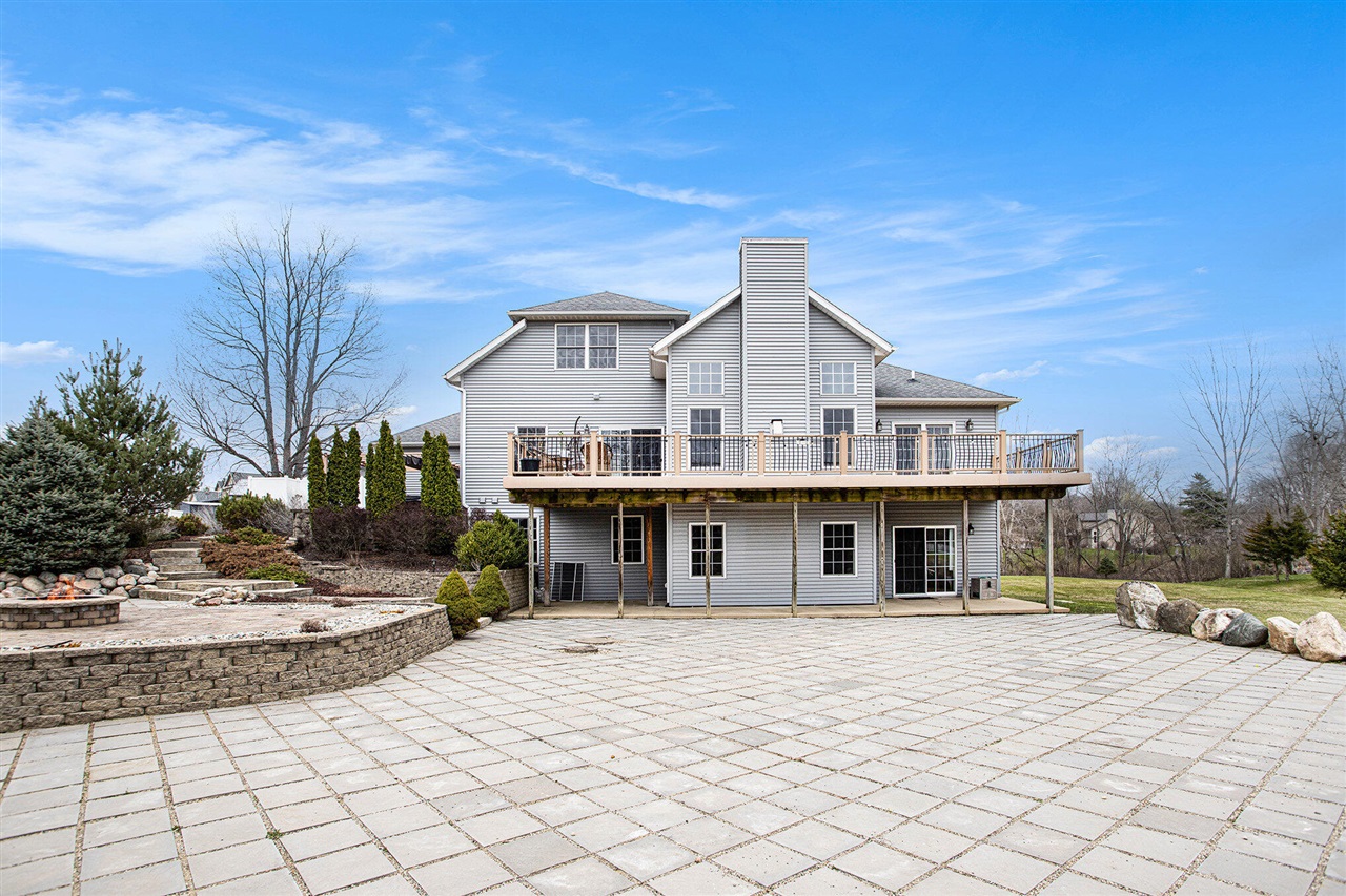 Homes for sale in Battle Creek, MI | 97 Shadow Bend Ln, Battle Creek, MI 49014 | MLS# 70463346