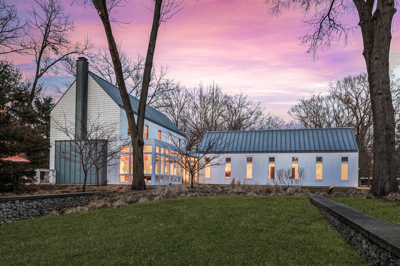 Homes for sale in New Buffalo, MI | 16453 Meadow Wood Dr, New Buffalo, MI 49117 | MLS# 70463954