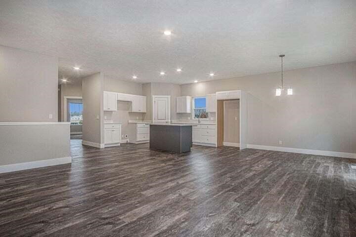 Homes for sale in Muskegon, MI | 2507 Gray Wolf Way, Muskegon, MI 49444 | MLS# 70464717