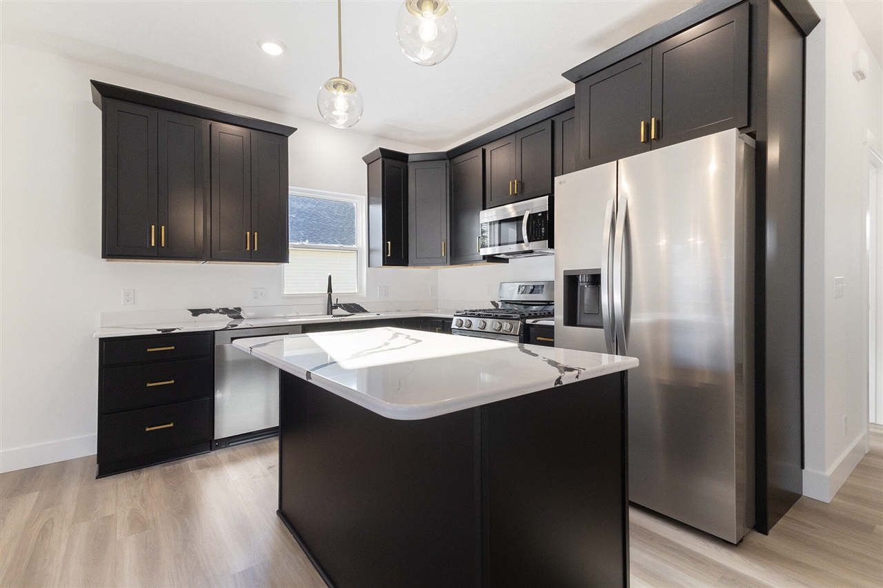 Homes for sale in Muskegon, MI | 2498 Gray Wolf Way, Muskegon, MI 49444 | MLS# 70464725