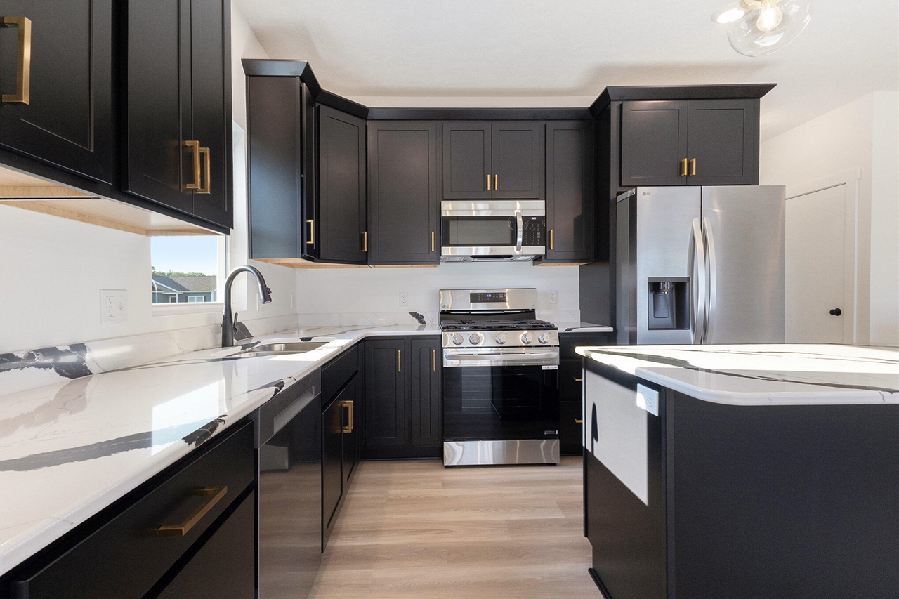 Homes for sale in Muskegon, MI | 2498 Gray Wolf Way, Muskegon, MI 49444 | MLS# 70464725