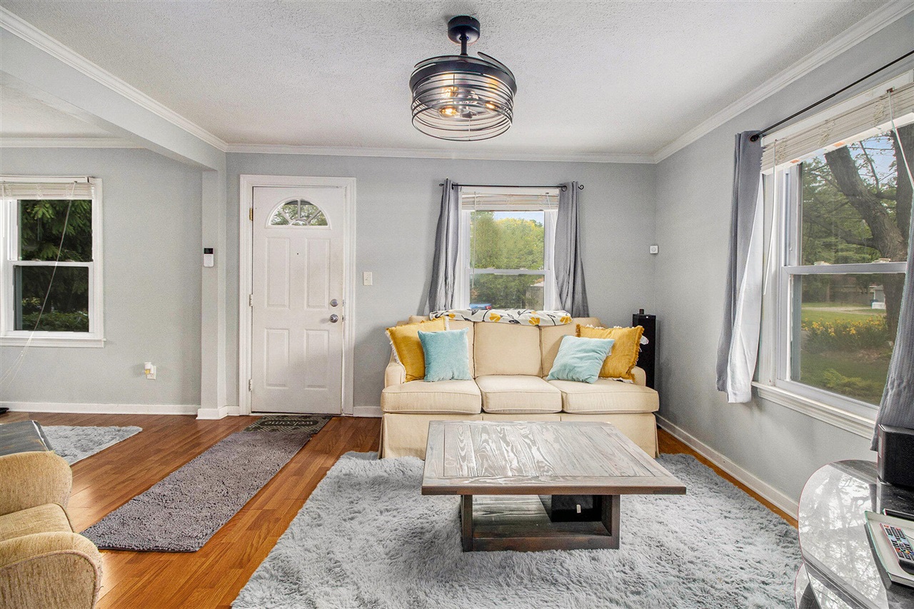 Homes for sale in Battle Creek, MI | 207 Illinois St, Battle Creek, MI 49014 | MLS# 70464936