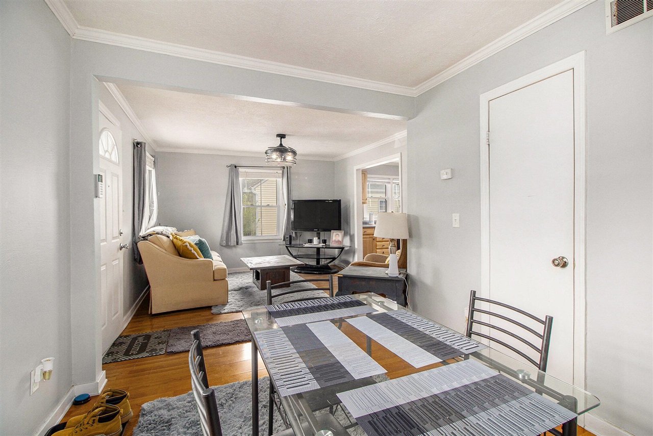 Homes for sale in Battle Creek, MI | 207 Illinois St, Battle Creek, MI 49014 | MLS# 70464936