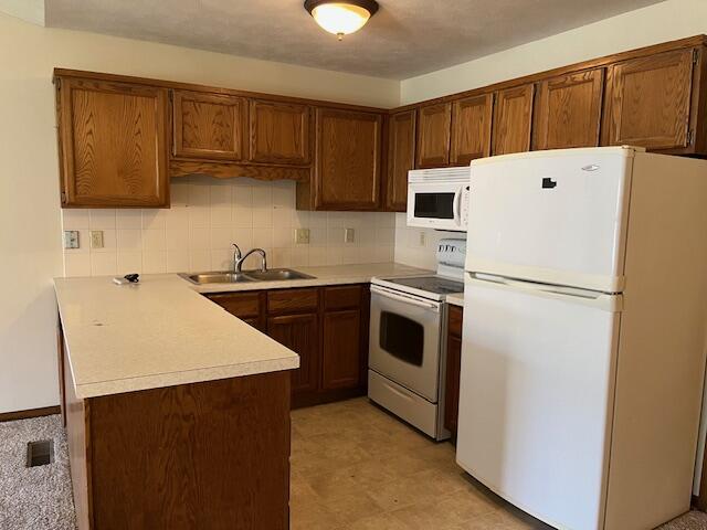 Homes for sale in Holland, MI | 492 Cherry Ln, Holland, MI 49424 | MLS# 70465152