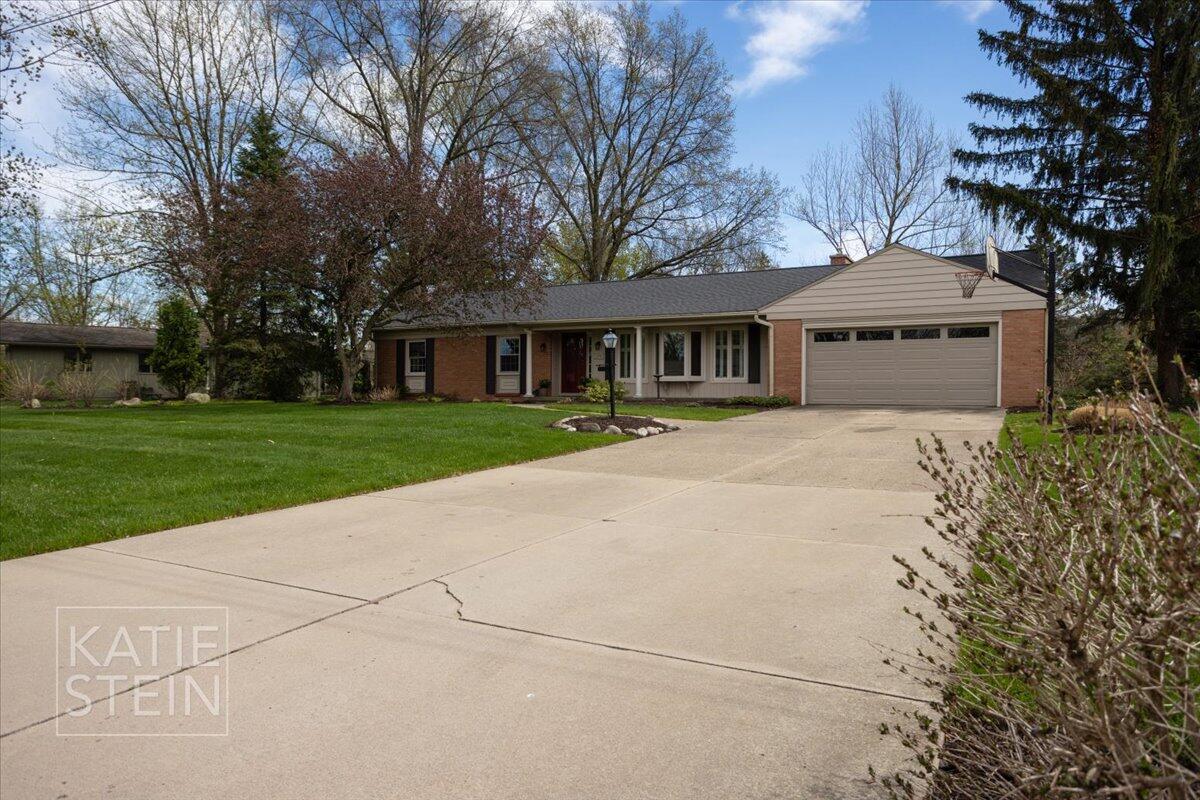 Homes for sale in Grand Rapids, MI | 4270 Greenbrier Ct, Grand Rapids, MI 49546 | MLS# 70465797