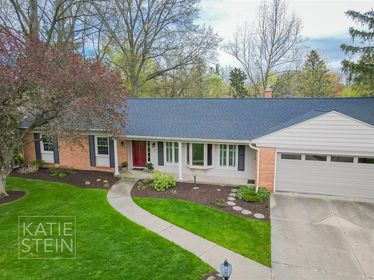 Homes for sale in Grand Rapids, MI | 4270 Greenbrier Ct, Grand Rapids, MI 49546 | MLS# 70465797