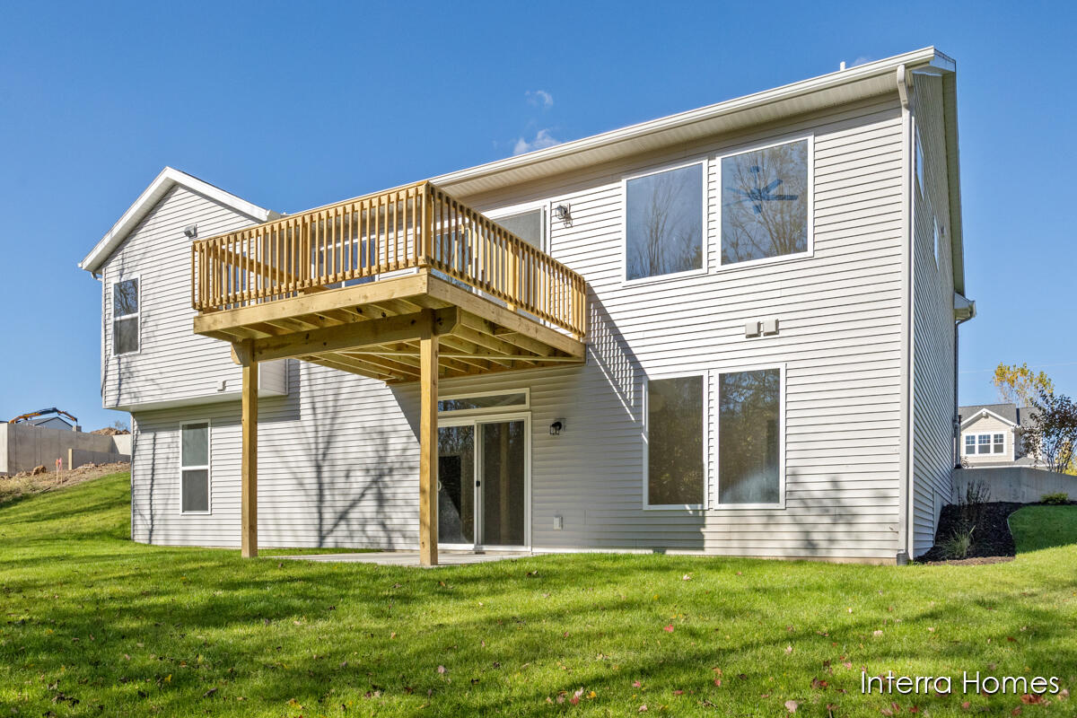 Homes for sale in Caledonia, MI | 5964 Valley Point Dr, Caledonia, MI 49316 | MLS# 70465950