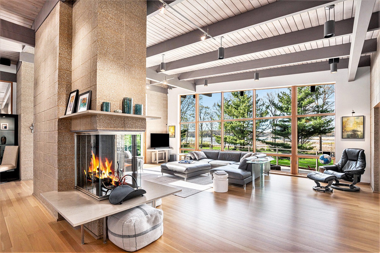 Homes for sale in Fennville, MI | 6465 Sandhill Ln, Fennville, MI 49408 | MLS# 70467099