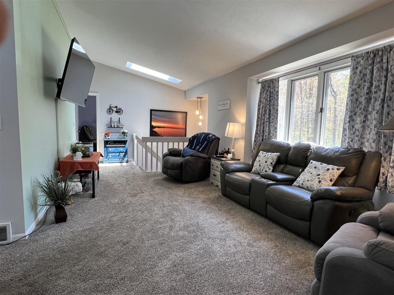 Homes for sale in Spring Lake, MI | 17267 Roosevelt Rd, Spring Lake, MI 49456 | MLS# 70467461