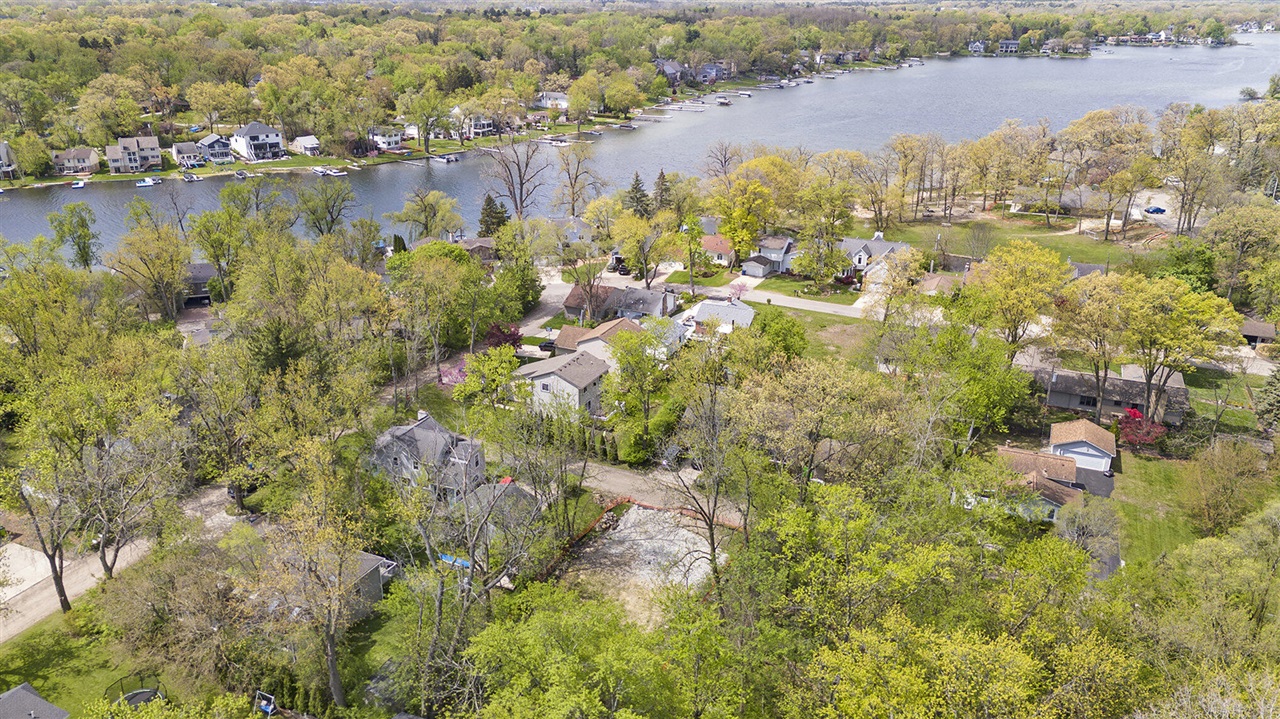 Homes for sale in West Bloomfield, MI | 3965 Carrick Ave, West Bloomfield, MI 48324 | MLS# 70467586