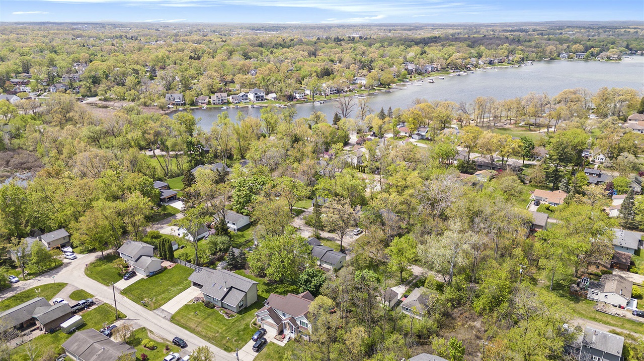 Homes for sale in West Bloomfield, MI | 3965 Carrick Ave, West Bloomfield, MI 48324 | MLS# 70467586