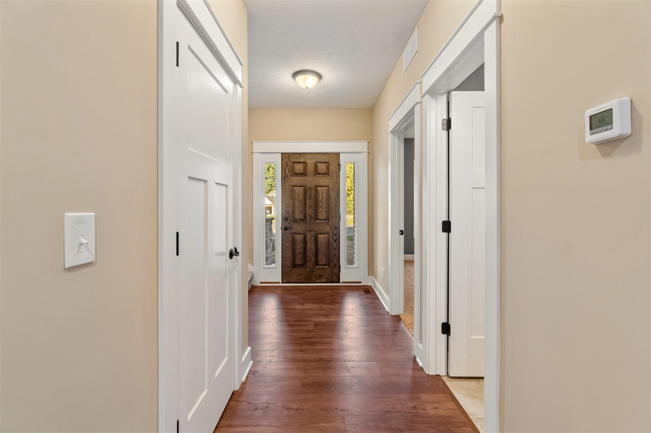 Homes for sale in Jackson, MI | 46 Coronado Dr, Jackson, MI 49201 | MLS# 70467884