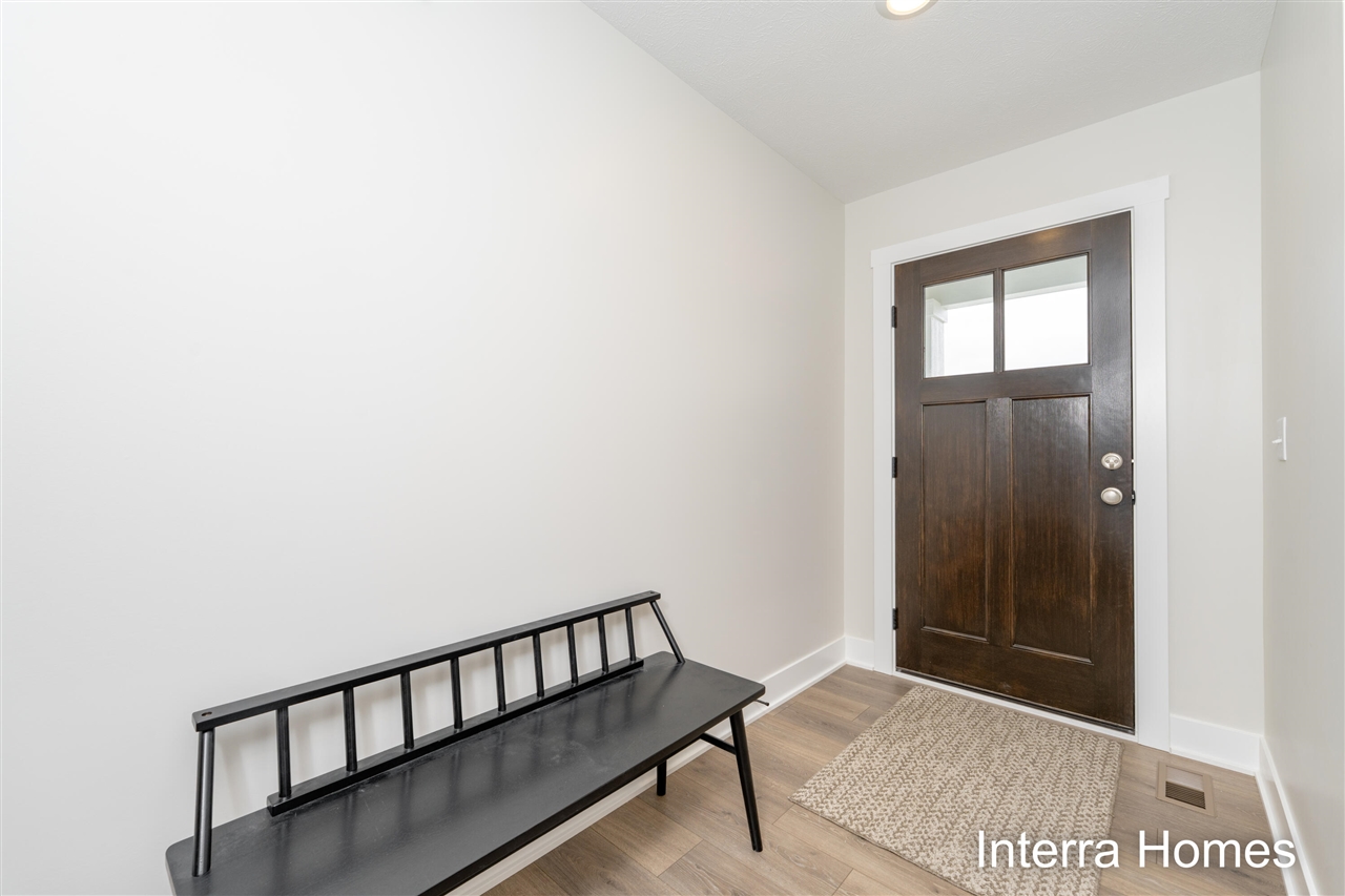 Homes for sale in Kalamazoo, MI | 1531 N Village Cir, Kalamazoo, MI 49009 | MLS# 70468087