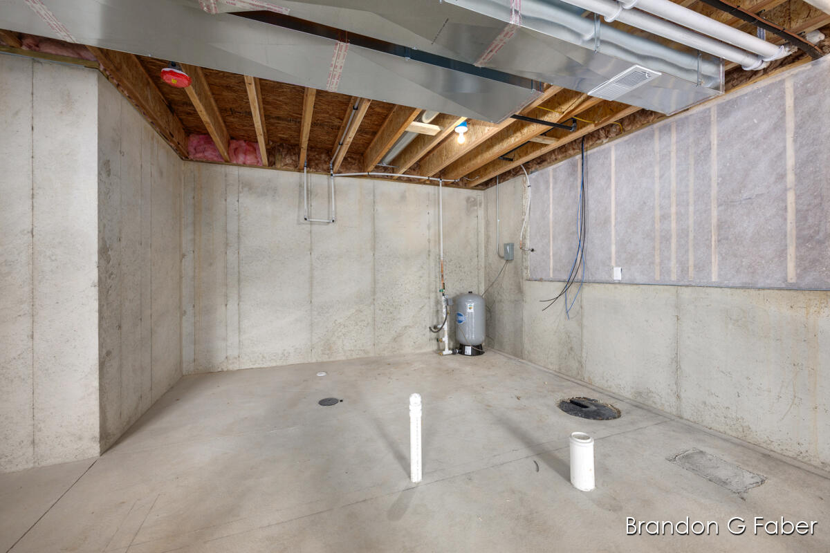 Homes for sale in Portland, MI | 9383 Shimano Dr, Portland, MI 48875 | MLS# 70468488