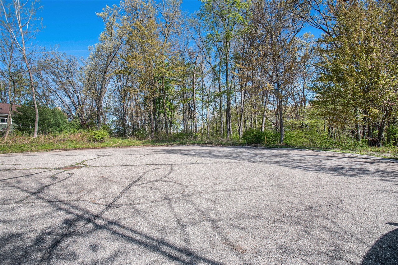 Homes for sale in New Buffalo, MI | 820 E Indiana St, New Buffalo, MI 49117 | MLS# 70468578