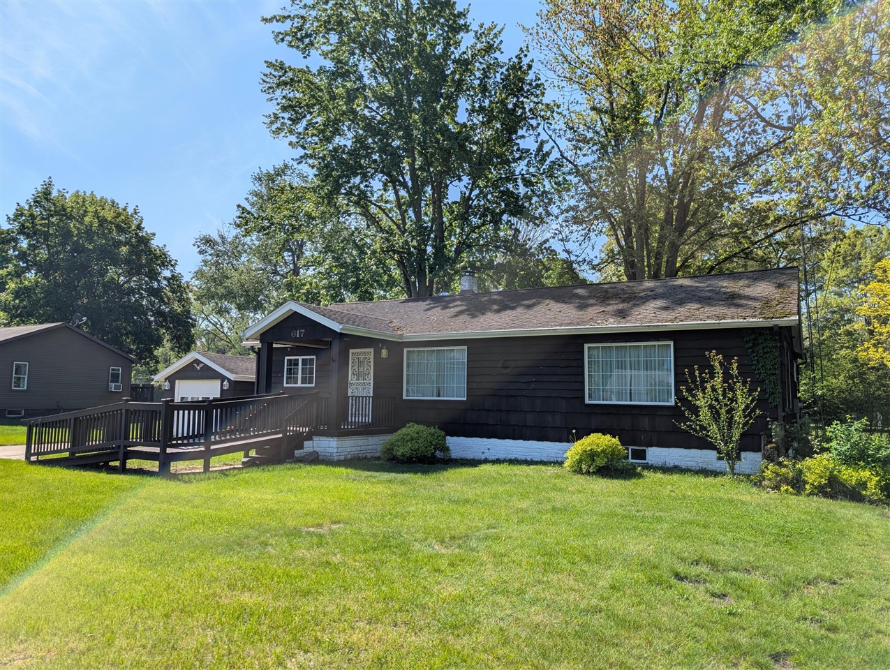 Homes for sale in Bangor, MI | 617 W High St, Bangor, MI 49013 | MLS# 70468836