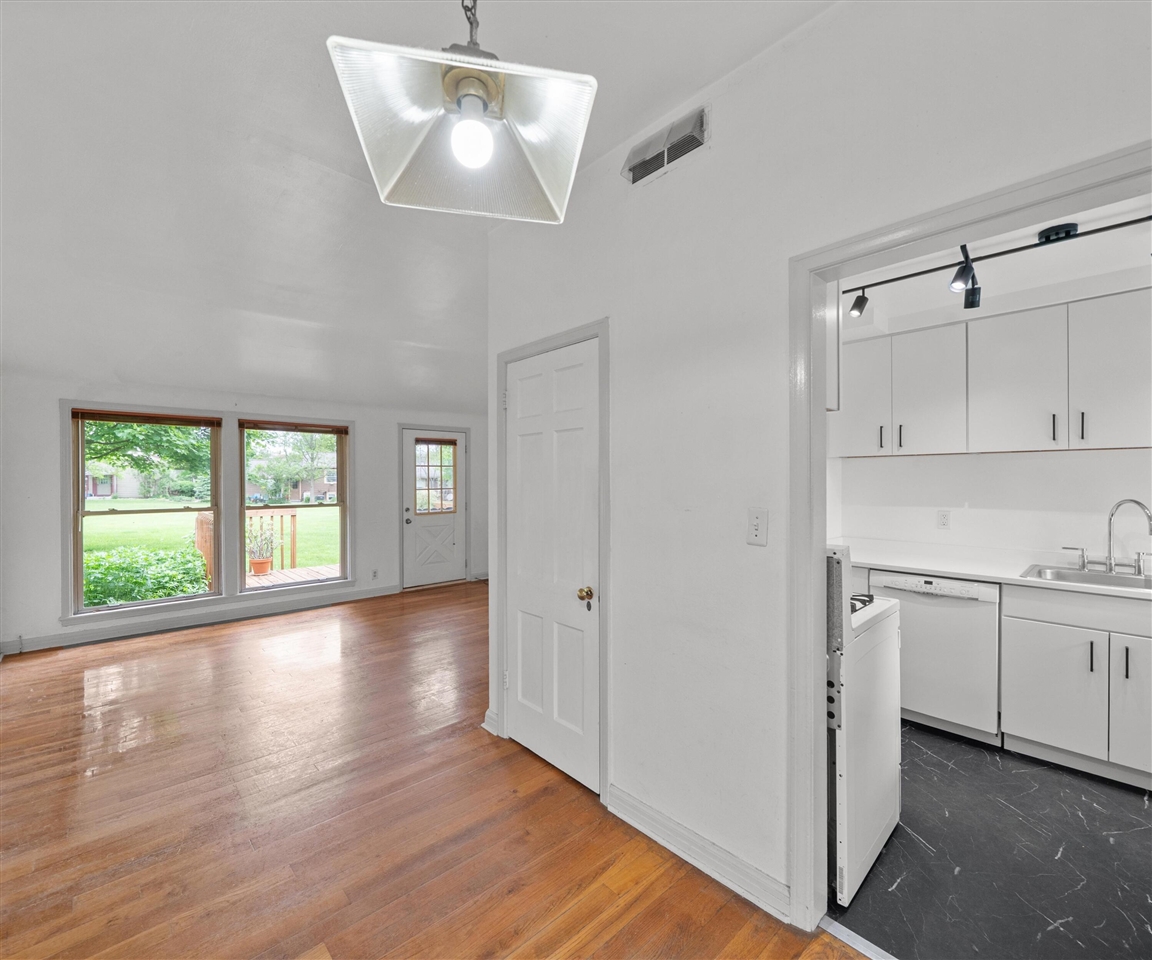 Homes for sale in Ann Arbor, MI | 3425 Norwood St, Ann Arbor, MI 48104 | MLS# 70469447