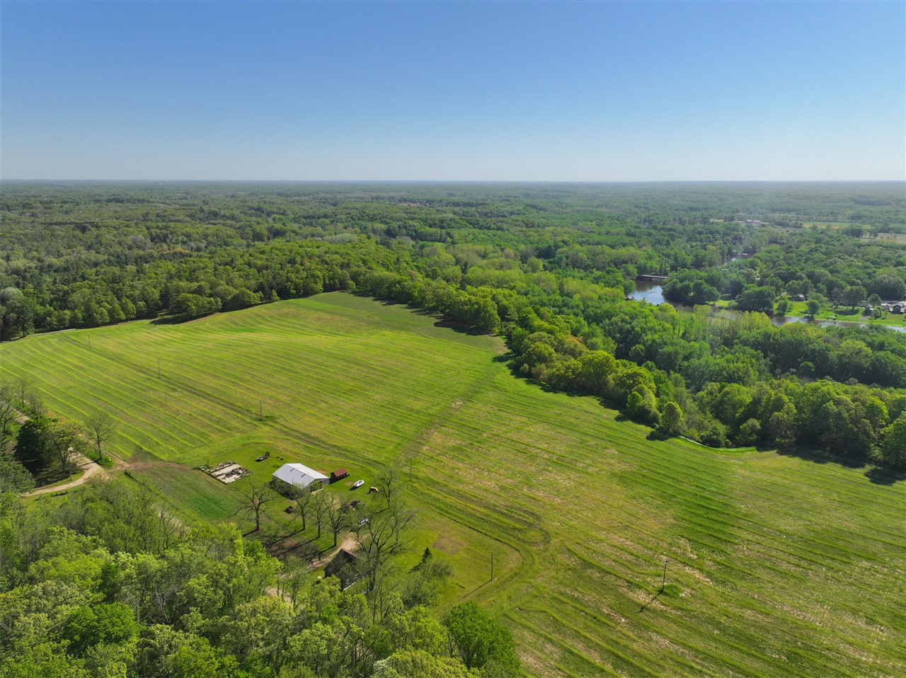 Homes for sale in Twin Lake, MI | 3396 Dagen Rd, Twin Lake, MI 49457 | MLS# 70469970