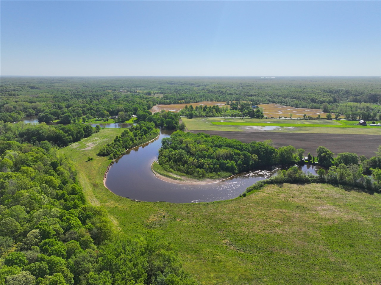 Homes for sale in Twin Lake, MI | 3396 Dagen Rd, Twin Lake, MI 49457 | MLS# 70469970