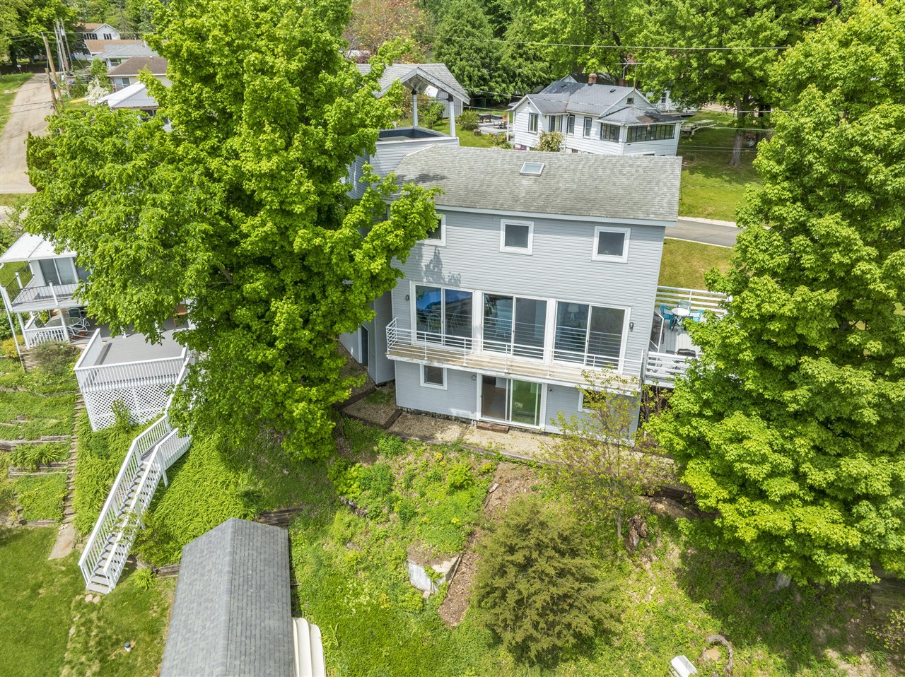 Homes for sale in Buchanan, MI | 15657 Lakeview Dr, Buchanan, MI 49107 | MLS# 70470169